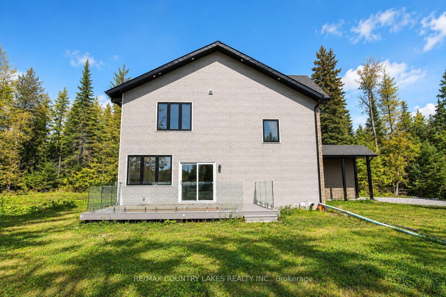 445 Martin's Road • Kawartha Lakes, ON photo 3