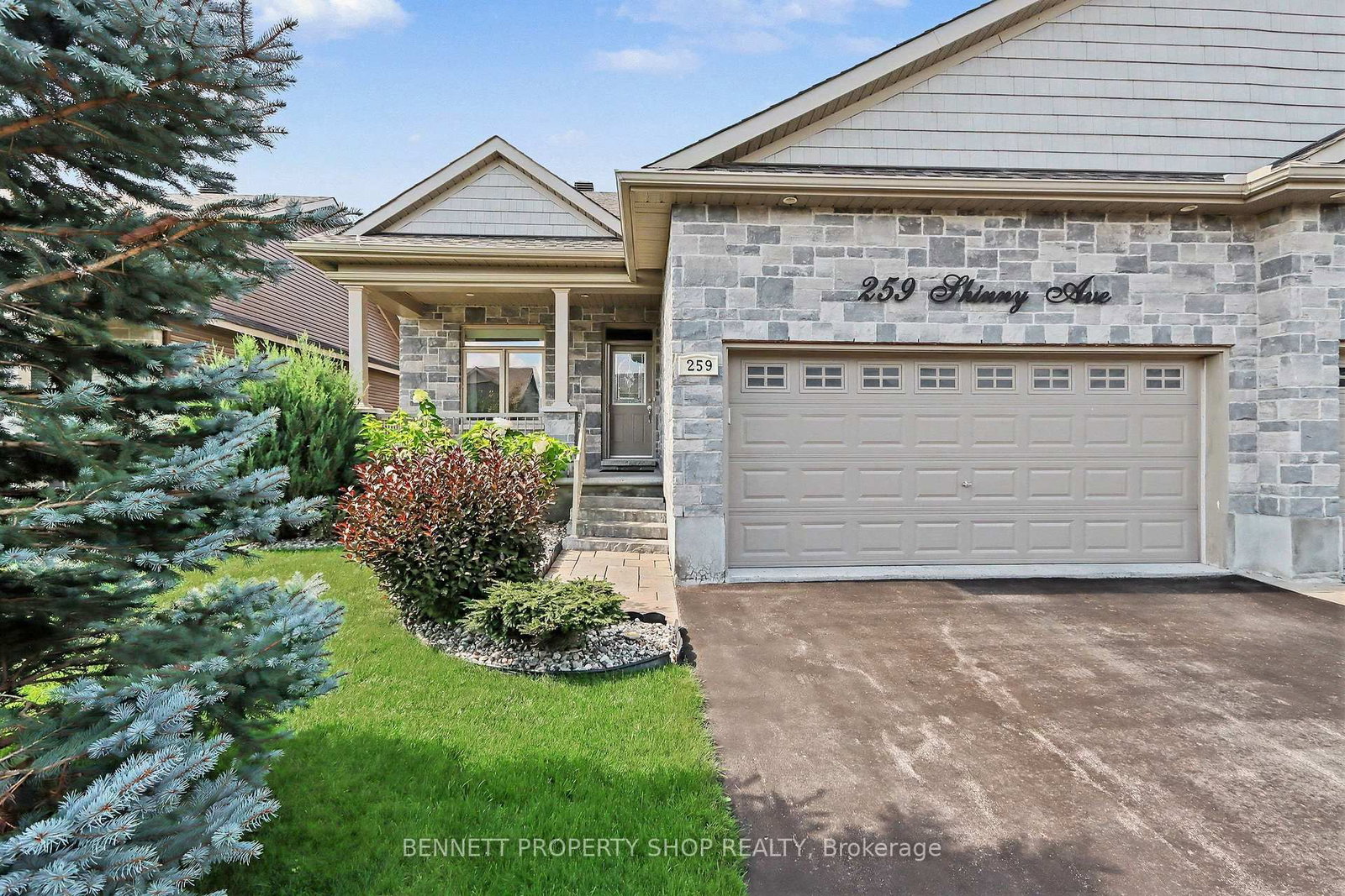 259 Shinny Avenue • Ottawa, ON photo 1