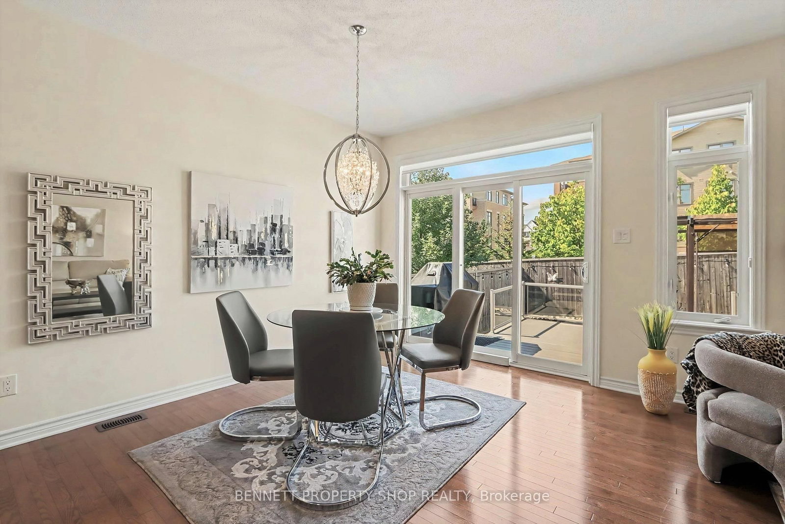 259 Shinny Avenue • Ottawa, ON photo 6