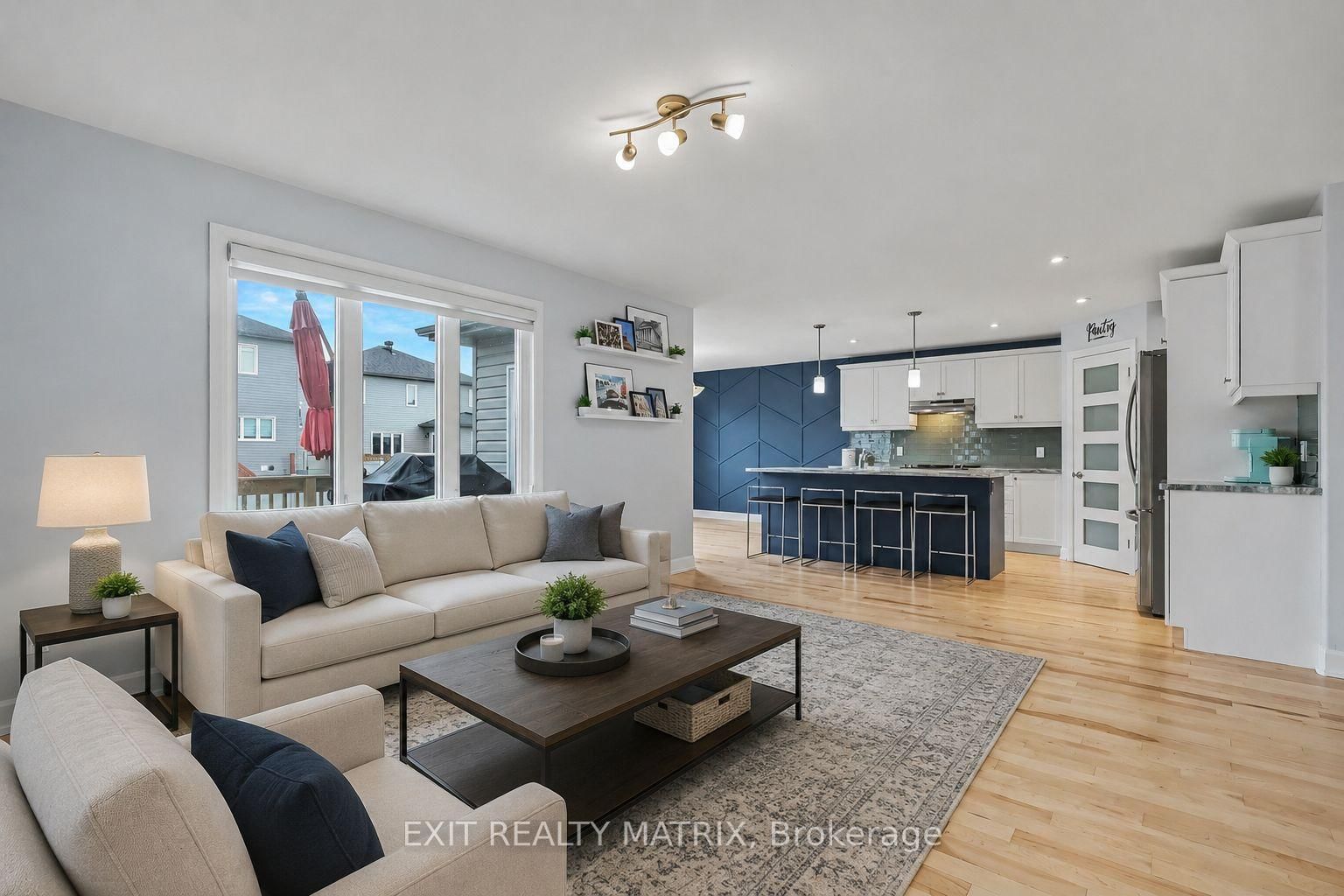 273 Central Park Boulevard • Russell, ON photo 5