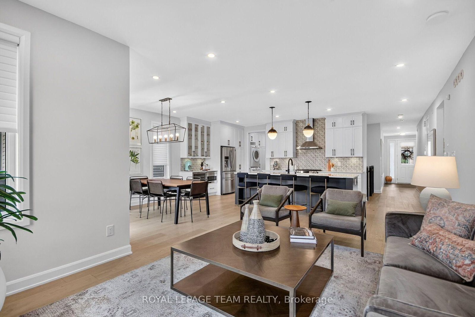 725 Coast Circle • Manotick, ON photo 10