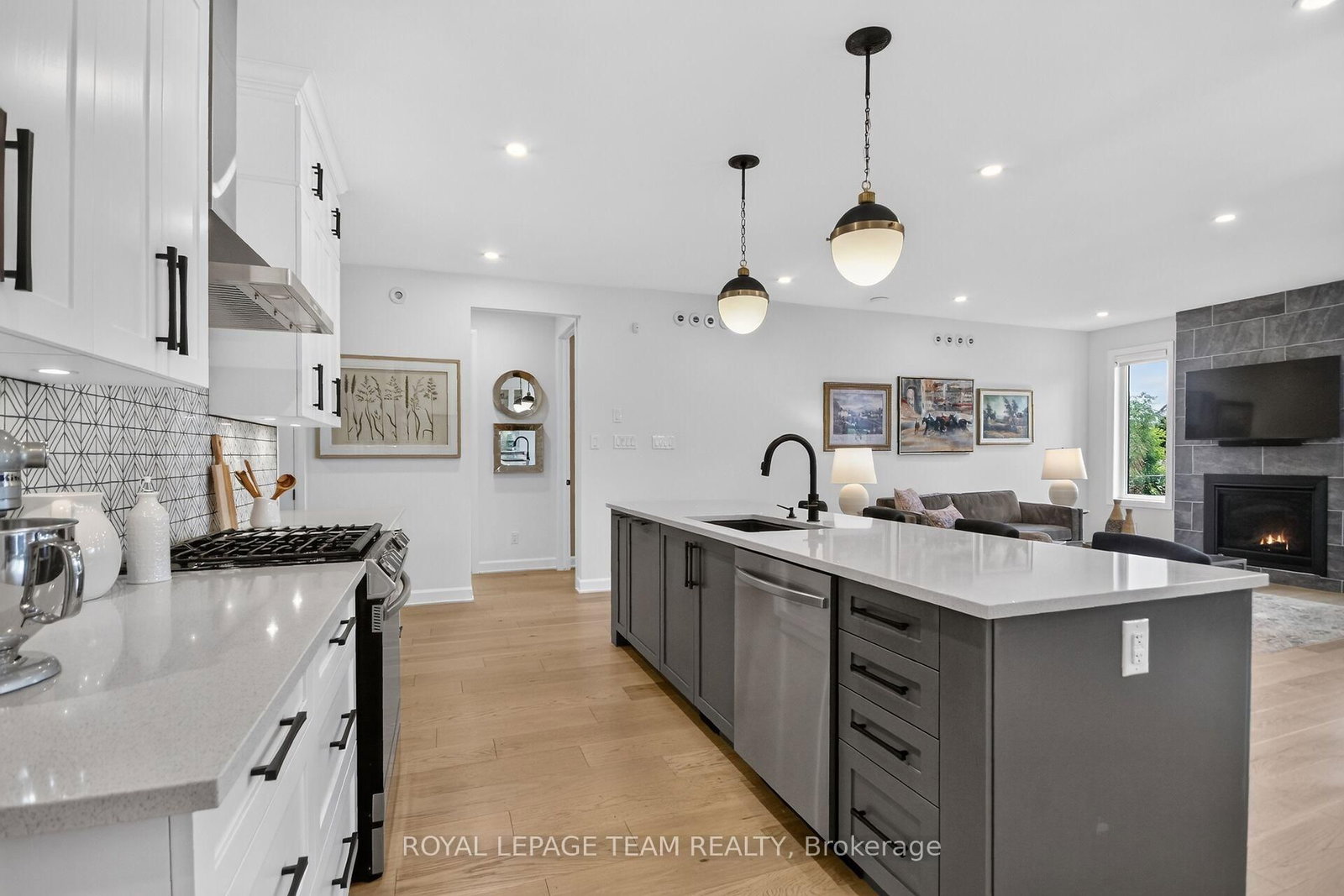725 Coast Circle • Manotick, ON photo 19
