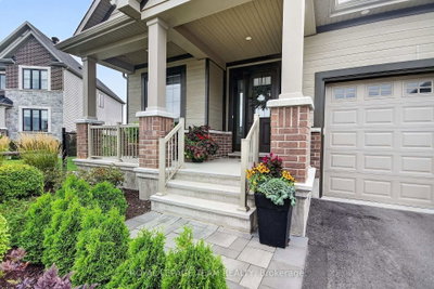 725 Coast Circle • Manotick, ON photo 3