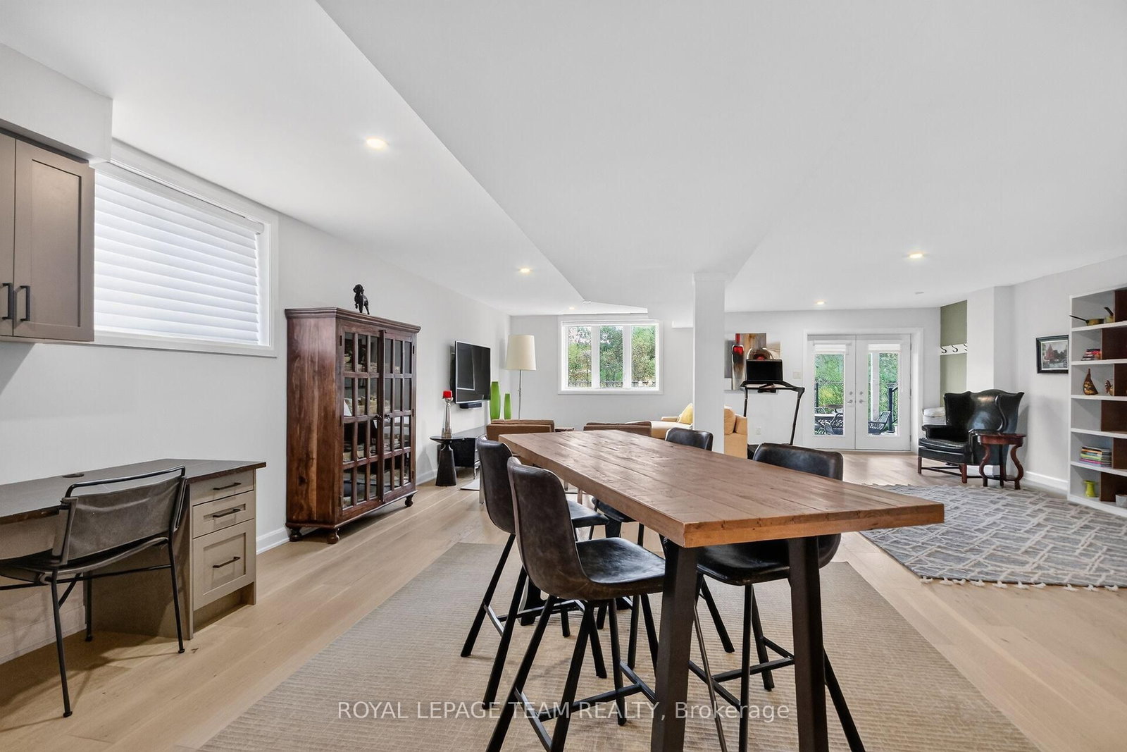 725 Coast Circle • Manotick, ON photo 36