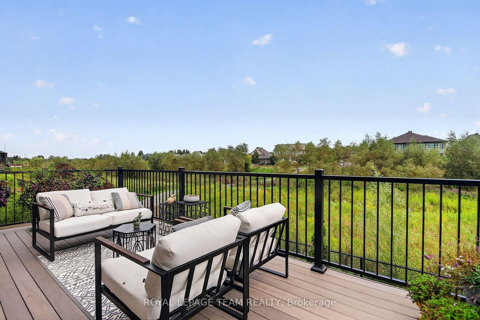 725 Coast Circle • Manotick, ON photo 44