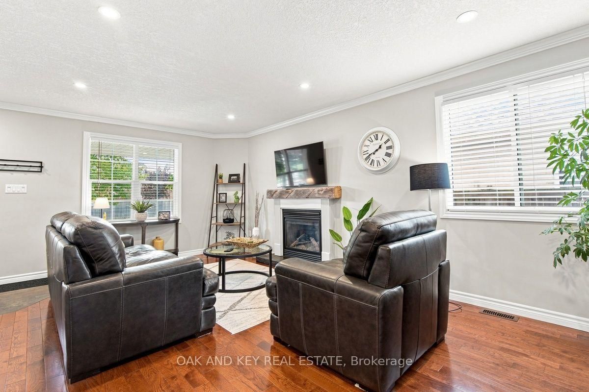 42098 Mcbain Line • Central Elgin, ON photo 10