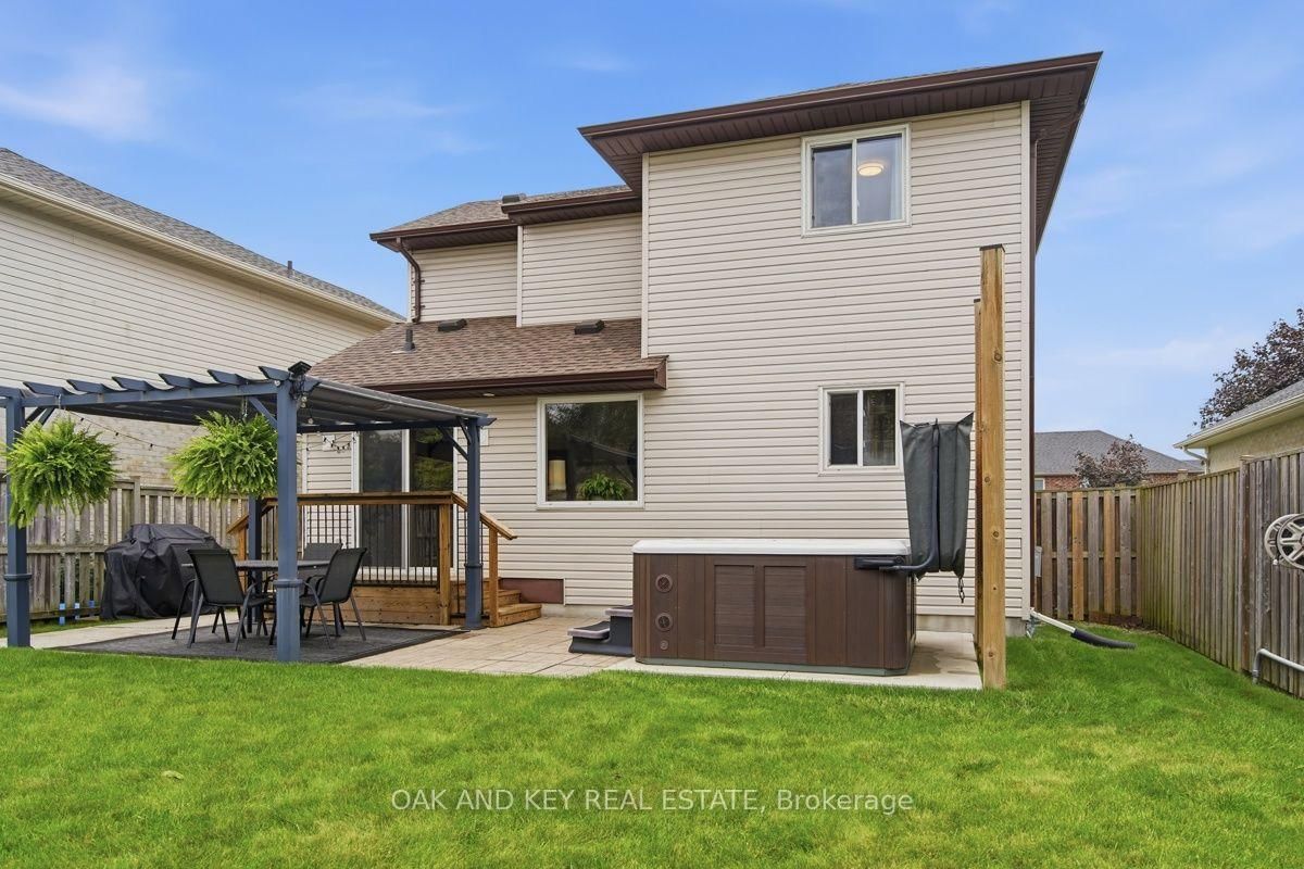 42098 Mcbain Line • Central Elgin, ON photo 43
