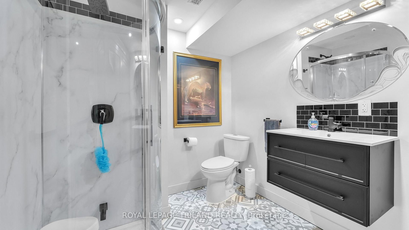2400 Red Thorne Avenue • London South, ON photo 32