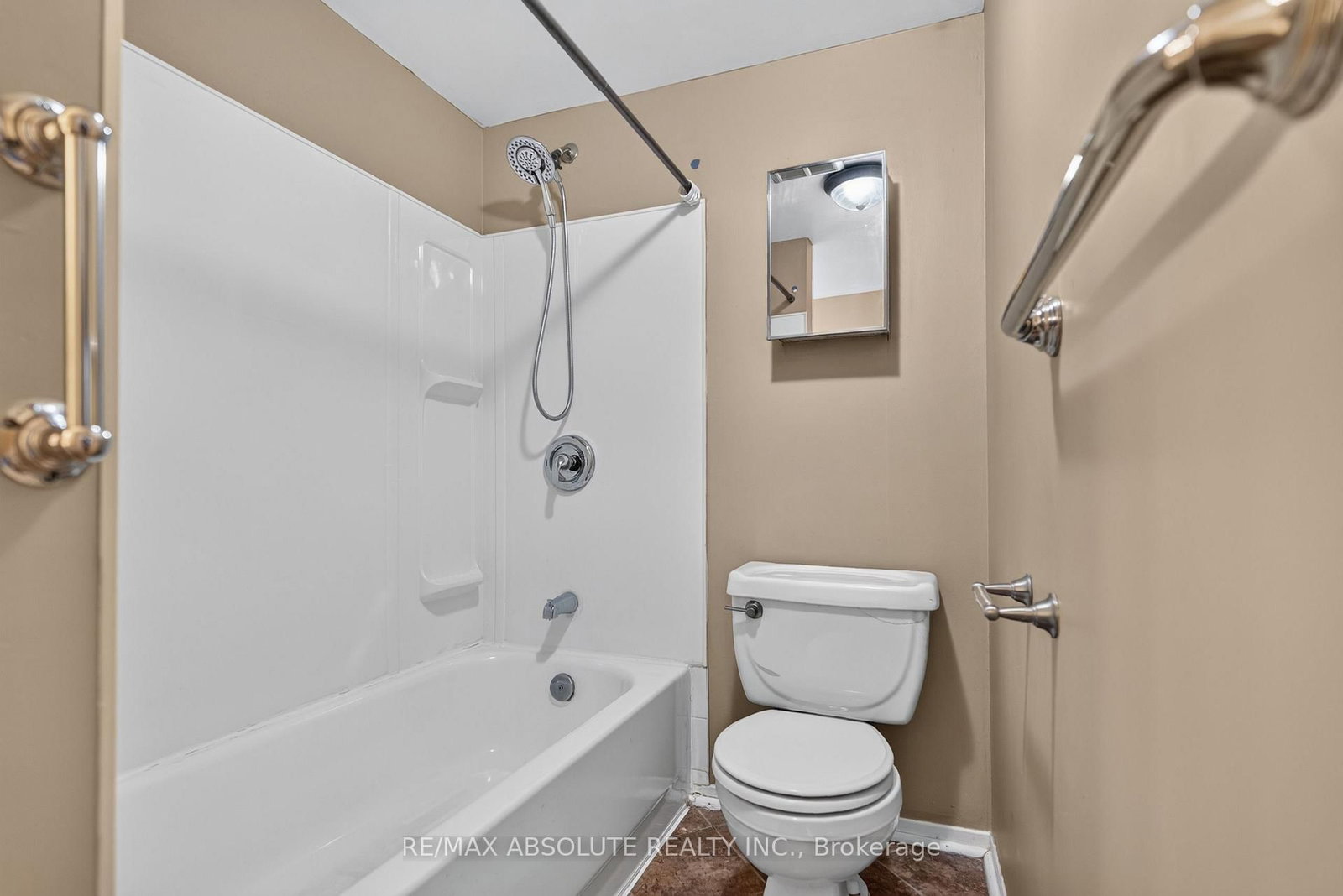 310 Kingsdale Avenue • #305 • Kingston, ON photo 13