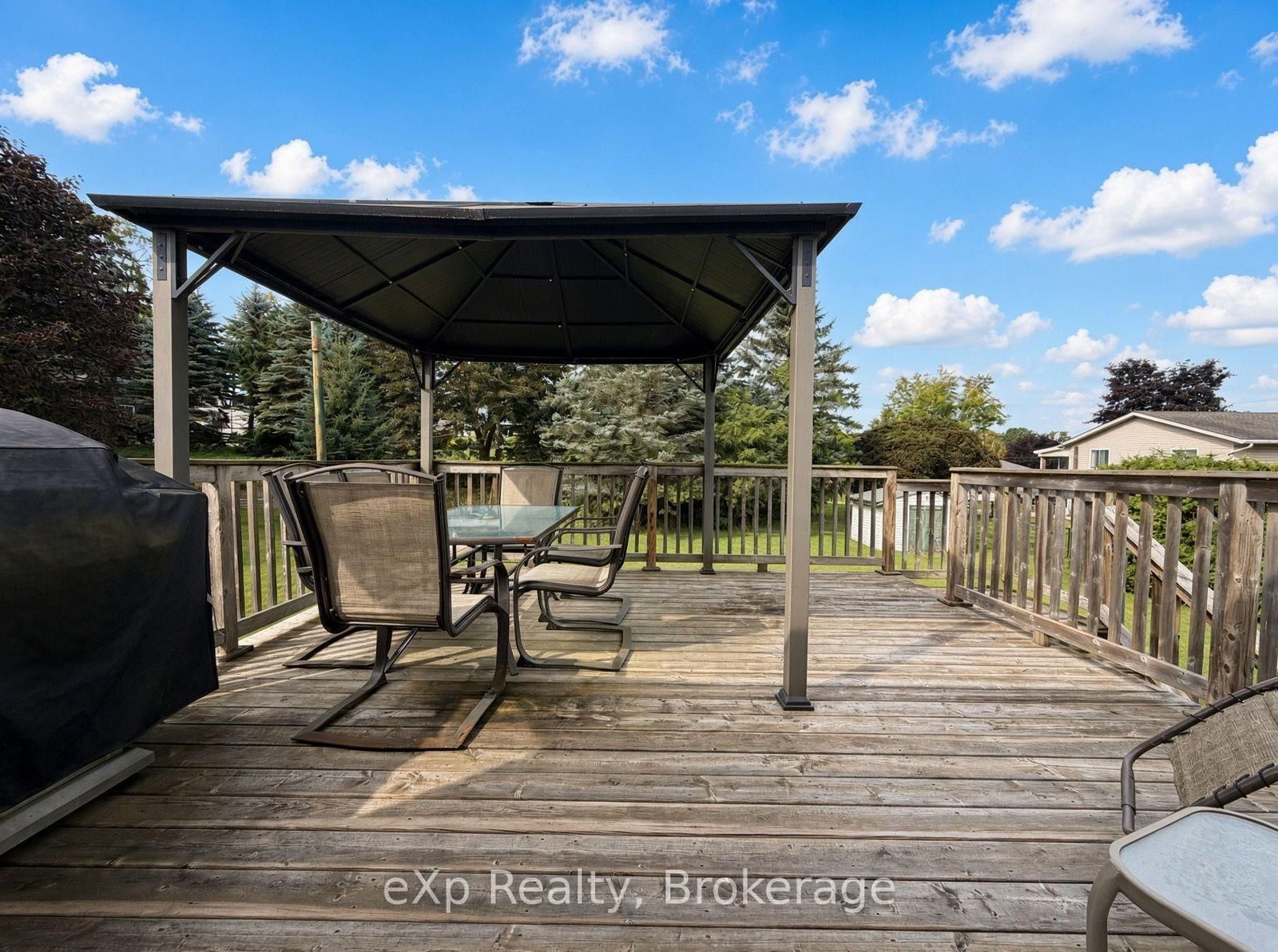 23 Willow Street • Brockton, ON photo 8