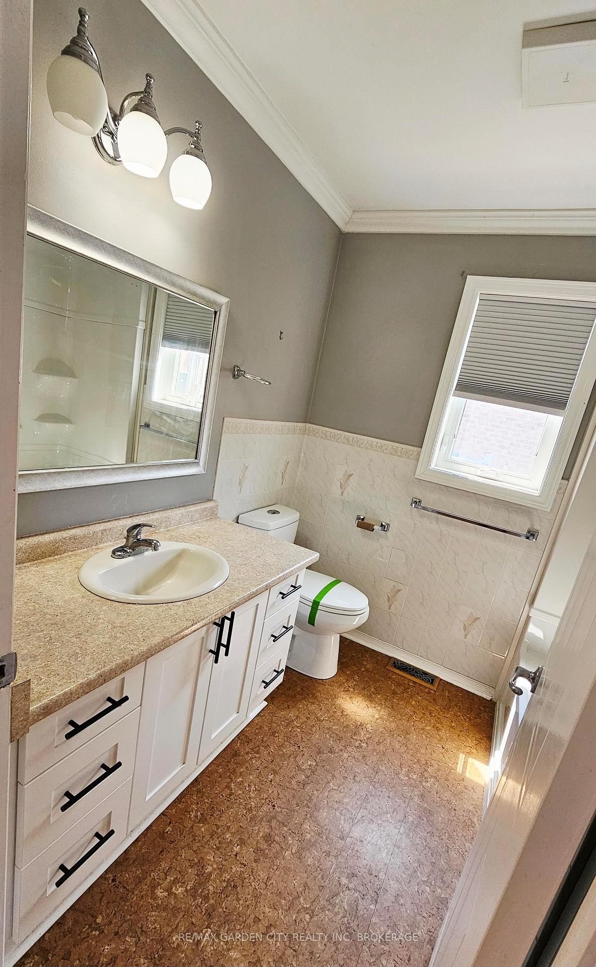 122 BUNTING Road • #45 • St. Catharines, ON photo 11