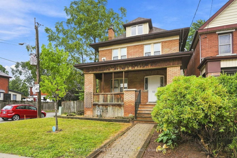 52 Kensington Avenue N