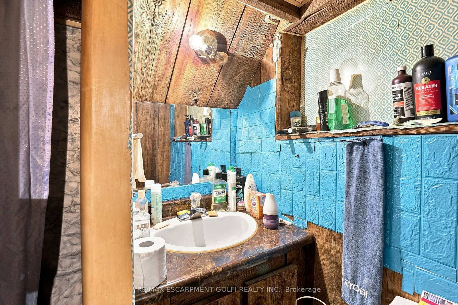 52 Kensington Avenue N • Hamilton, ON photo 33