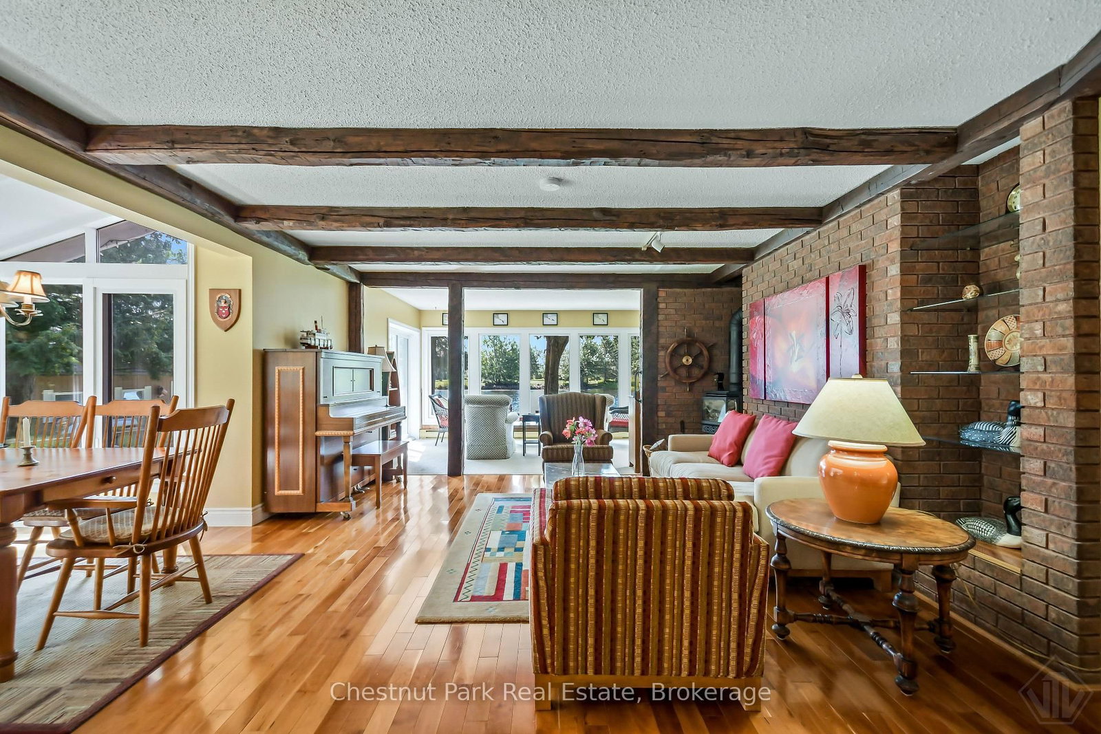 1019 Maplewood Road W • Bracebridge, ON photo 8