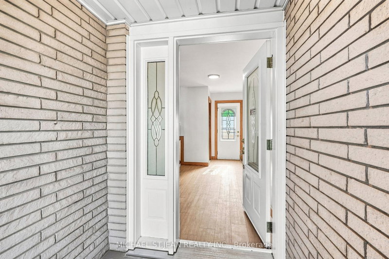 14 Green Forest Drive