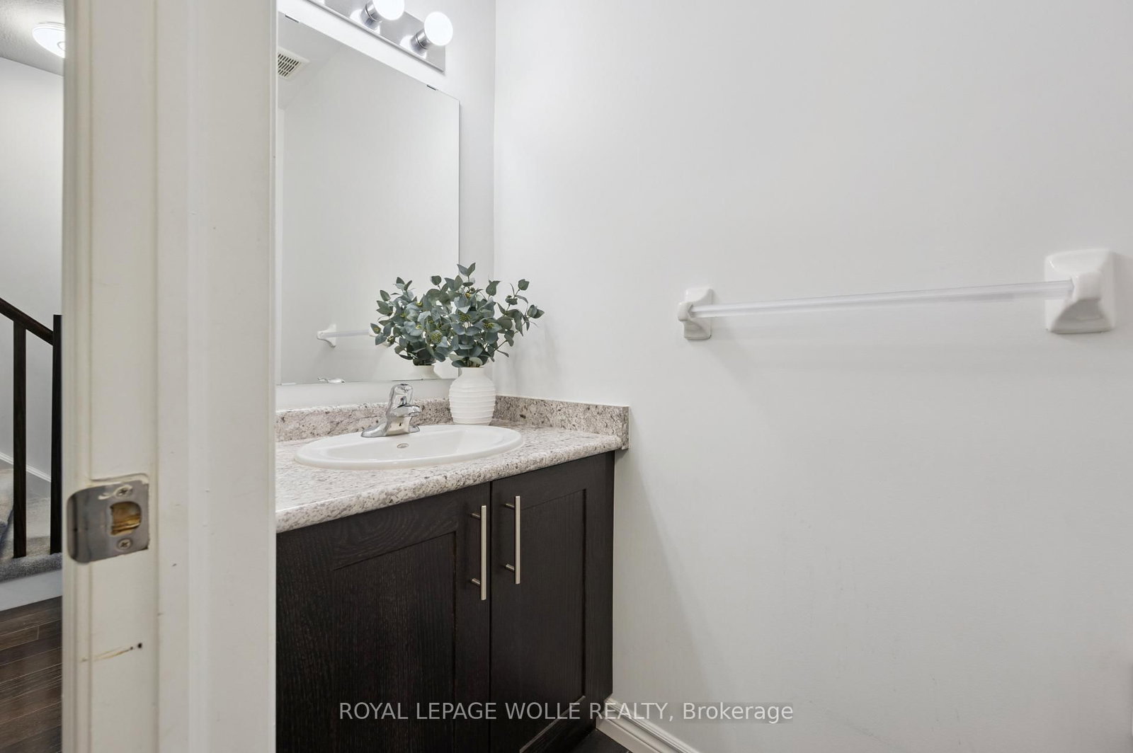 308 Freure Drive • Cambridge, ON photo 18