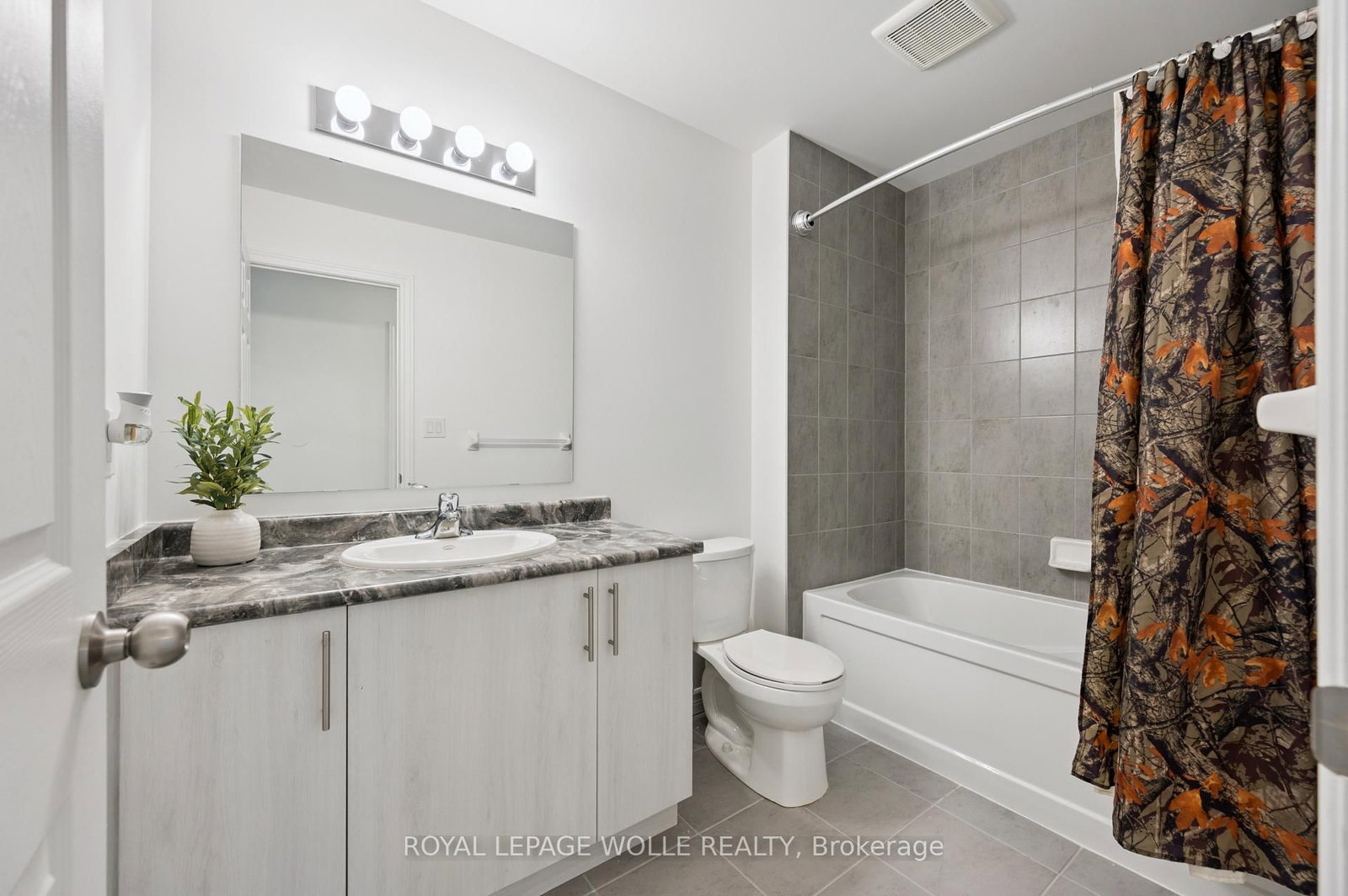308 Freure Drive • Cambridge, ON photo 35