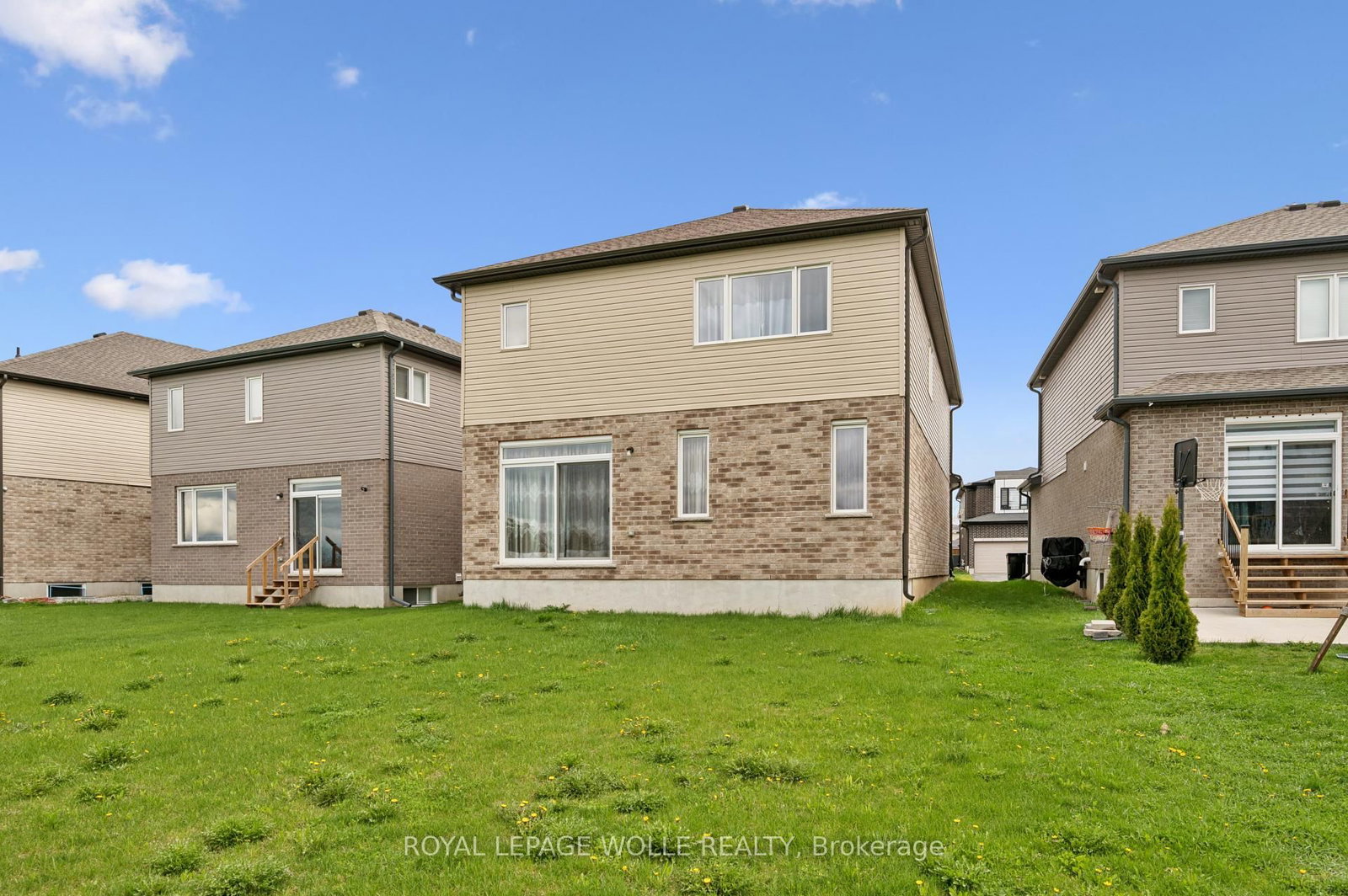 308 Freure Drive • Cambridge, ON photo 37