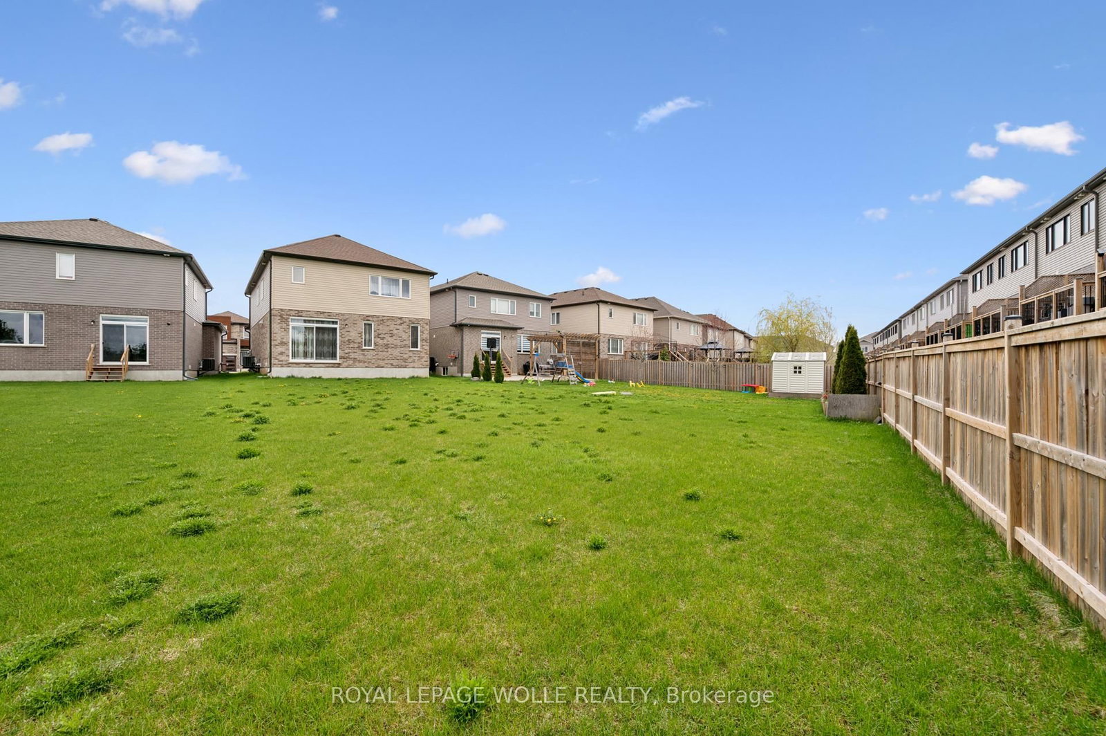 308 Freure Drive • Cambridge, ON photo 39
