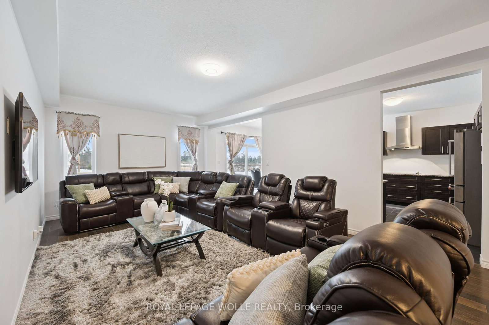 308 Freure Drive • Cambridge, ON photo 9