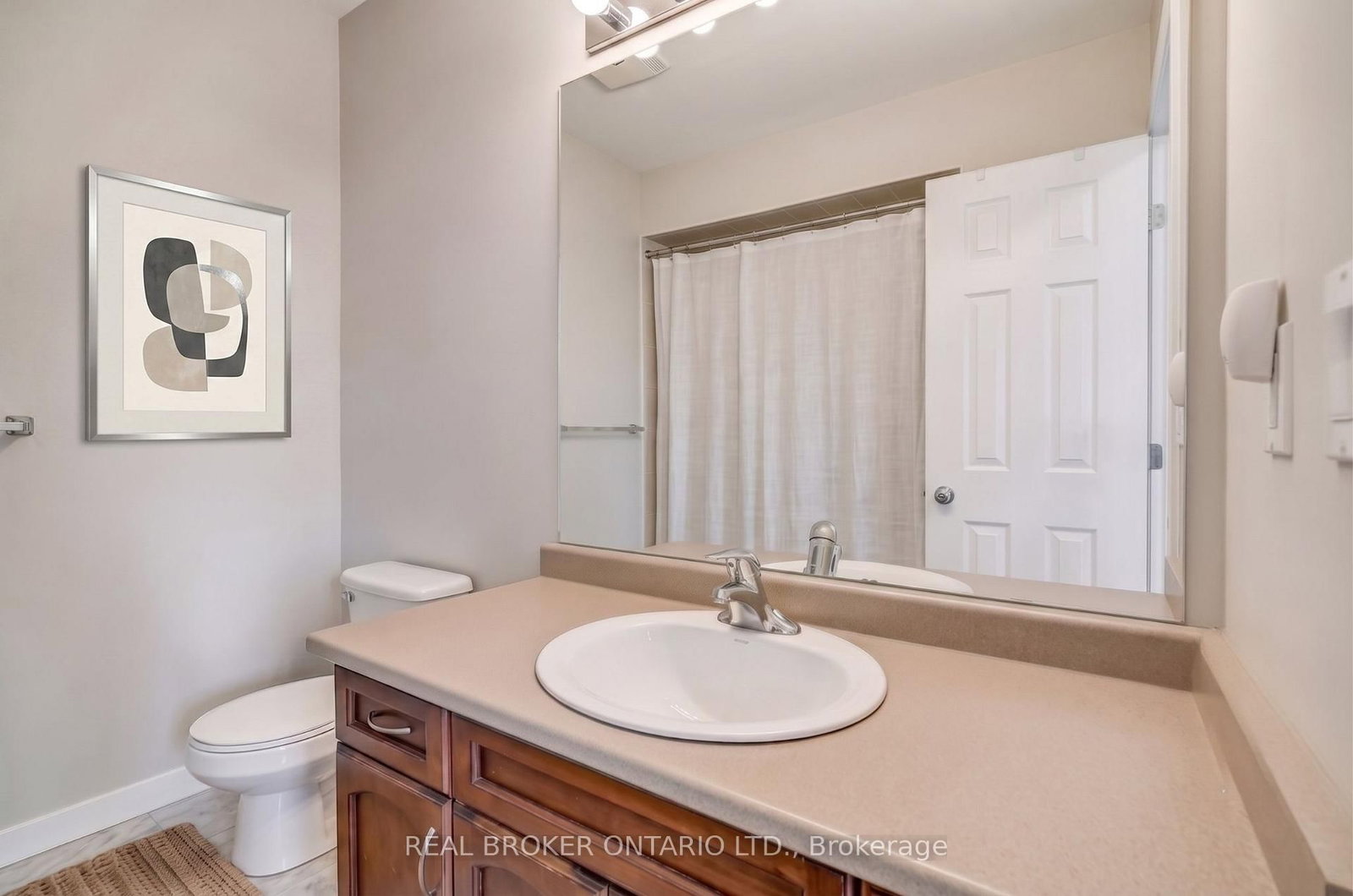 5 Liddycoat Lane • Hamilton, ON photo 12