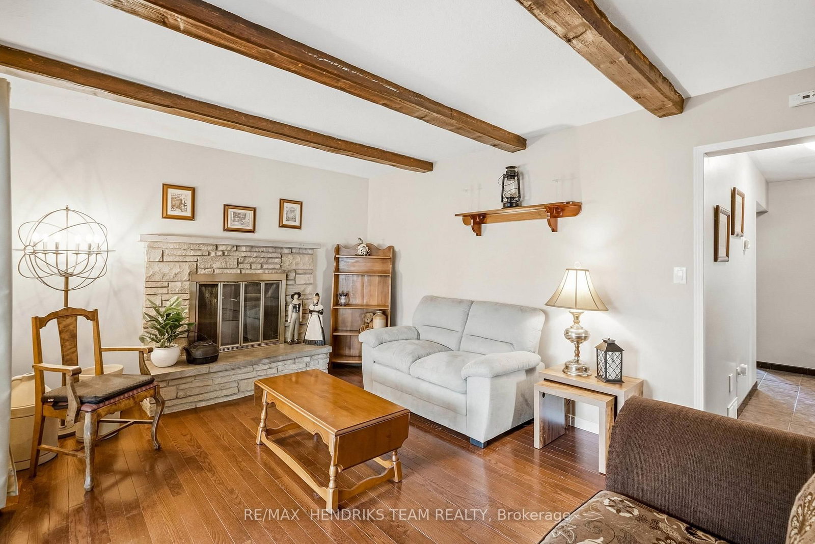 4 Royal Orchard Crescent • St. Catharines, ON photo 16