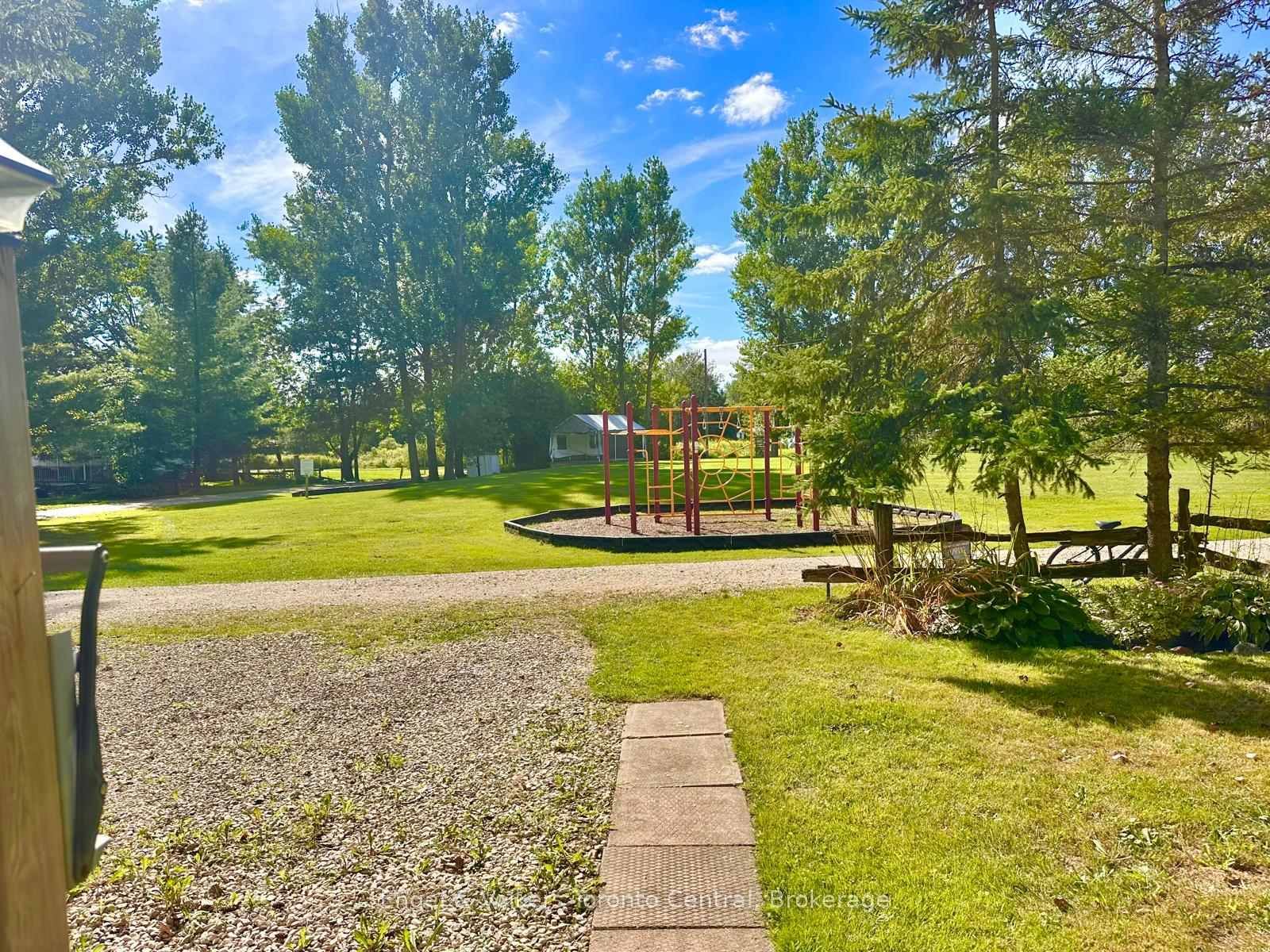 7489 SIDEROAD 5 E • #L 30 • Wellington North, ON photo 20