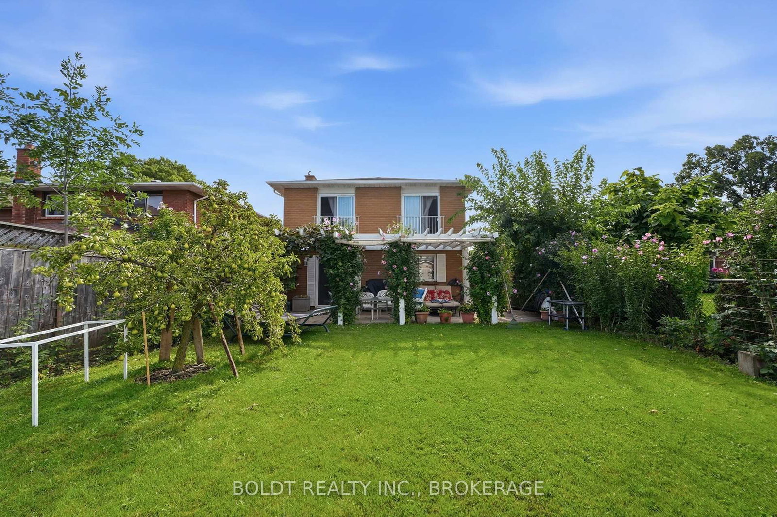 233 Fruitland Road • Hamilton, ON photo 25