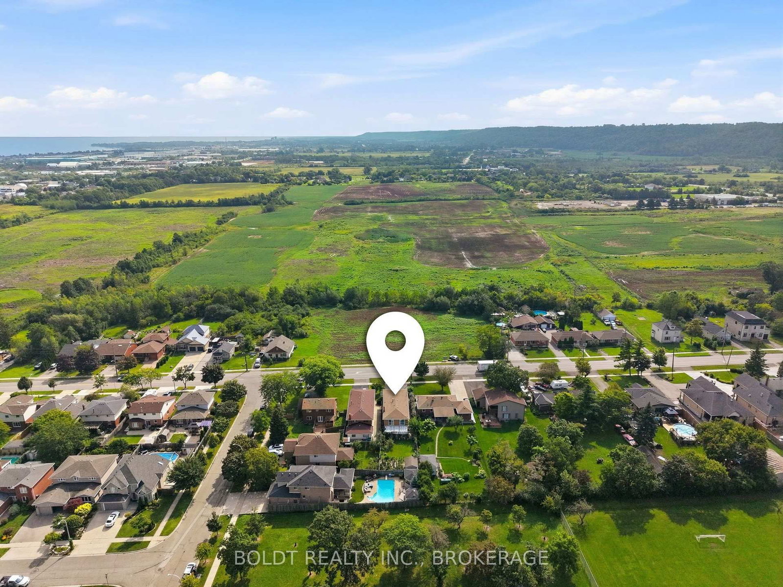 233 Fruitland Road • Hamilton, ON photo 33
