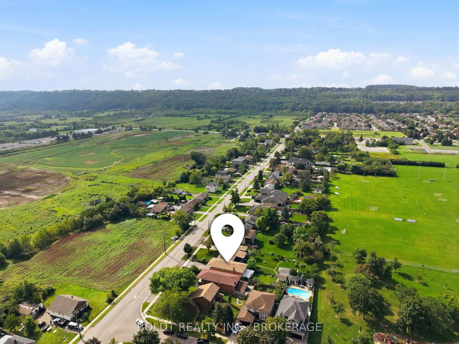 233 Fruitland Road • Hamilton, ON photo 35