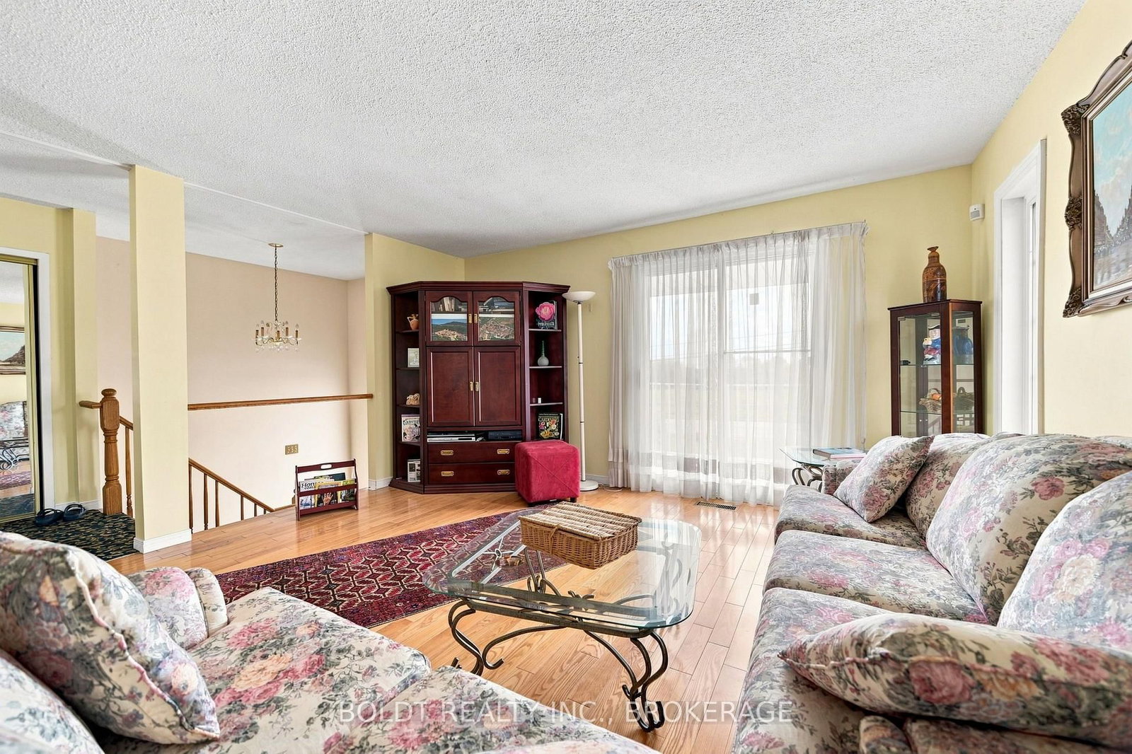 233 Fruitland Road • Hamilton, ON photo 4