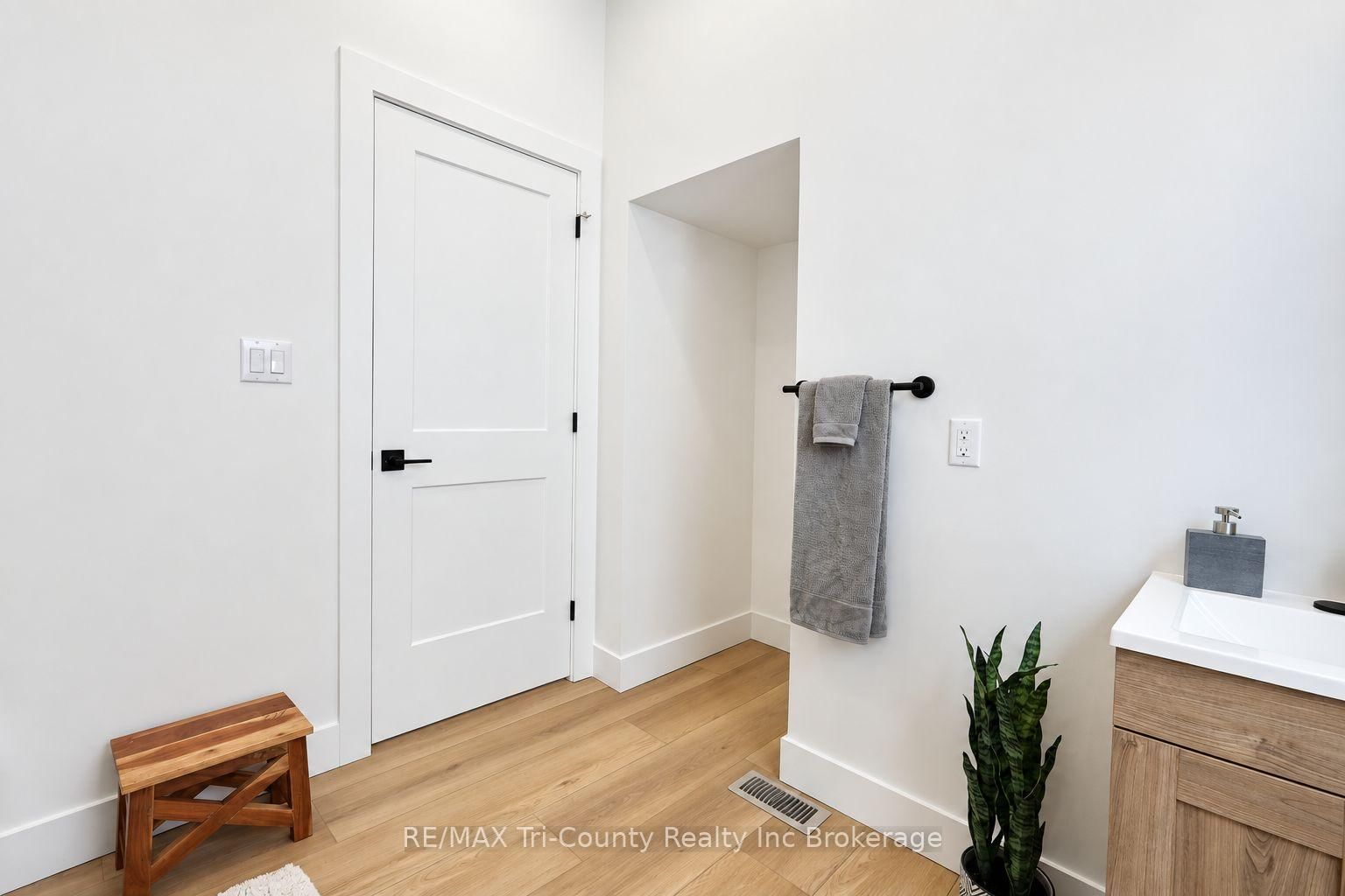 16 Redan Street • London East, ON photo 16