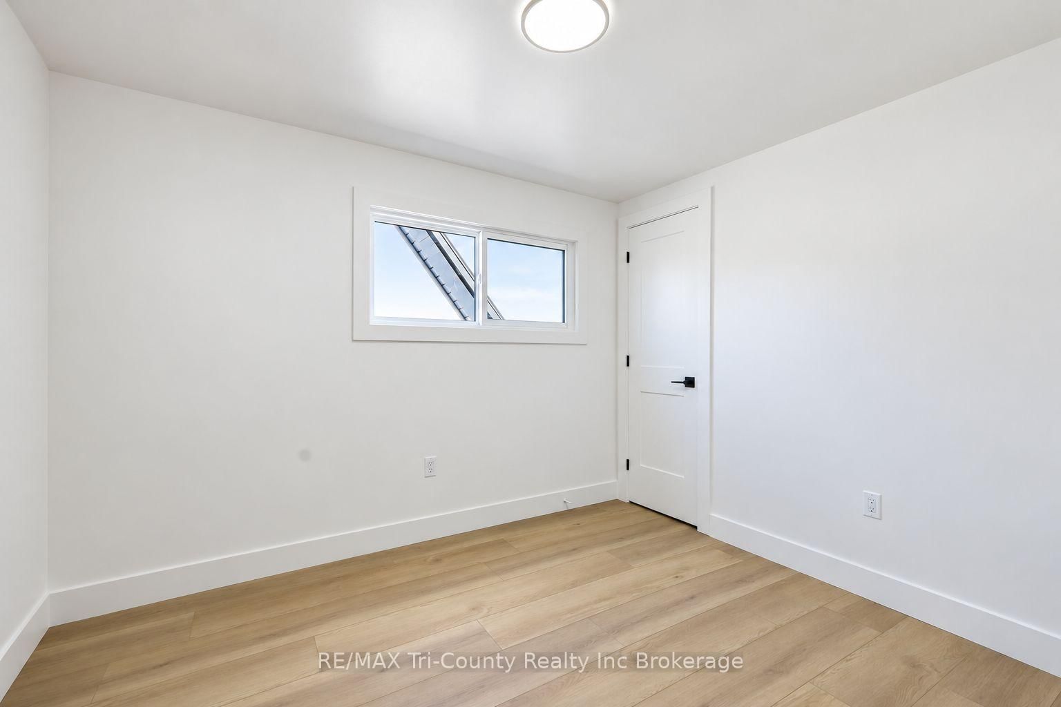 16 Redan Street • London East, ON photo 26