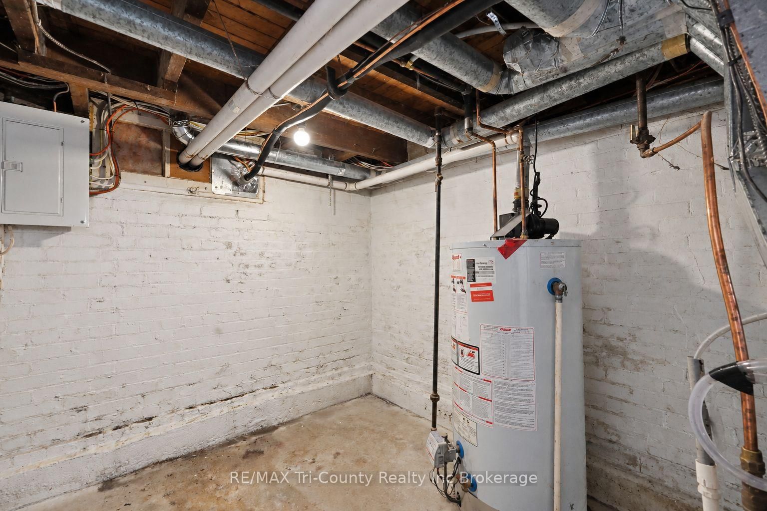16 Redan Street • London East, ON photo 34
