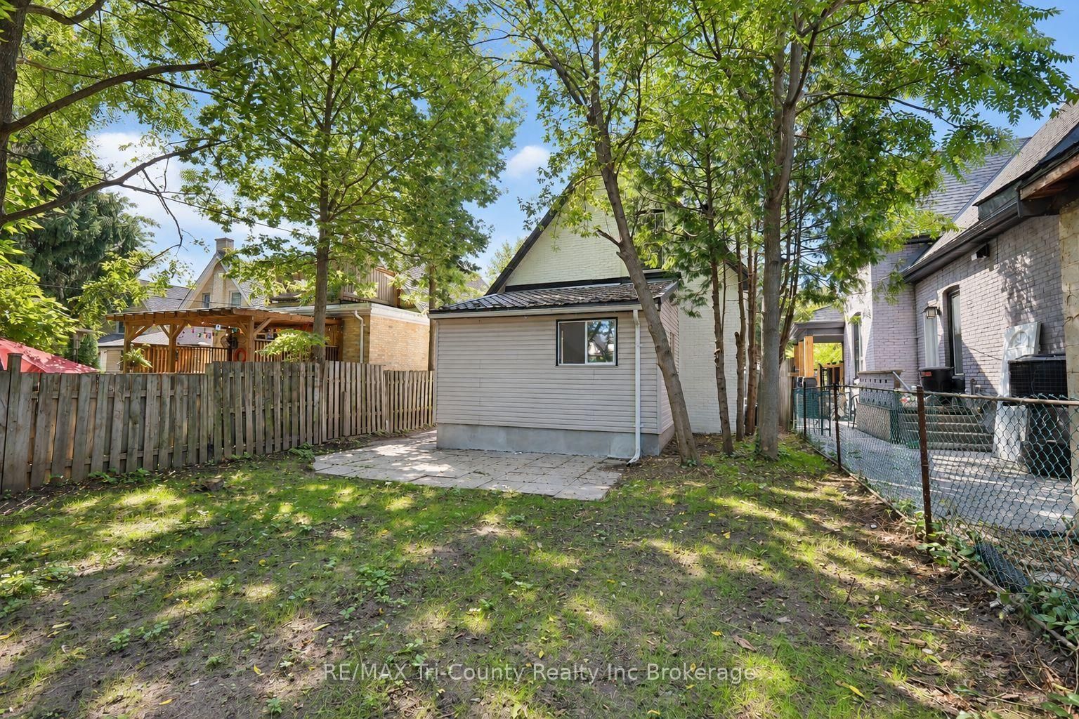 16 Redan Street • London East, ON photo 39