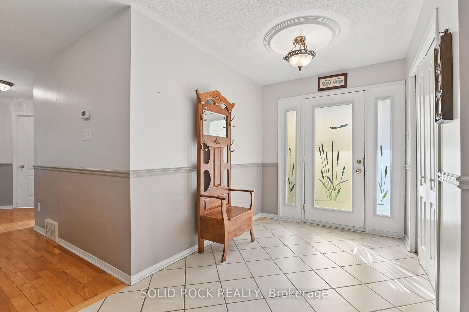 5663 Ferdinand Street • Osgoode, ON photo 4