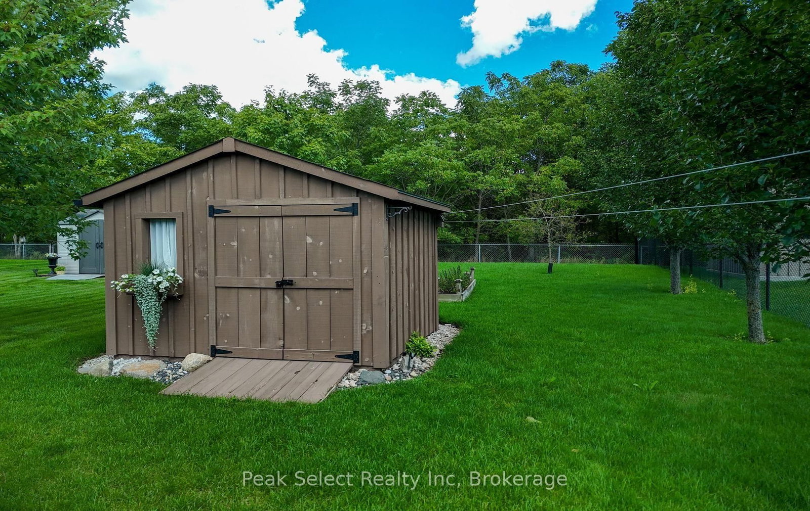321 Tracy Street • St. Marys, ON photo 38