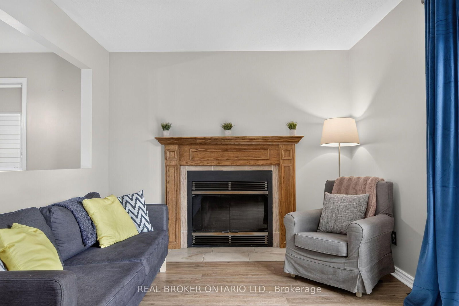 25 Moresby Drive • Ottawa, ON photo 12
