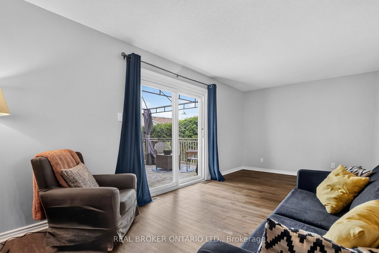 25 Moresby Drive • Ottawa, ON photo 13