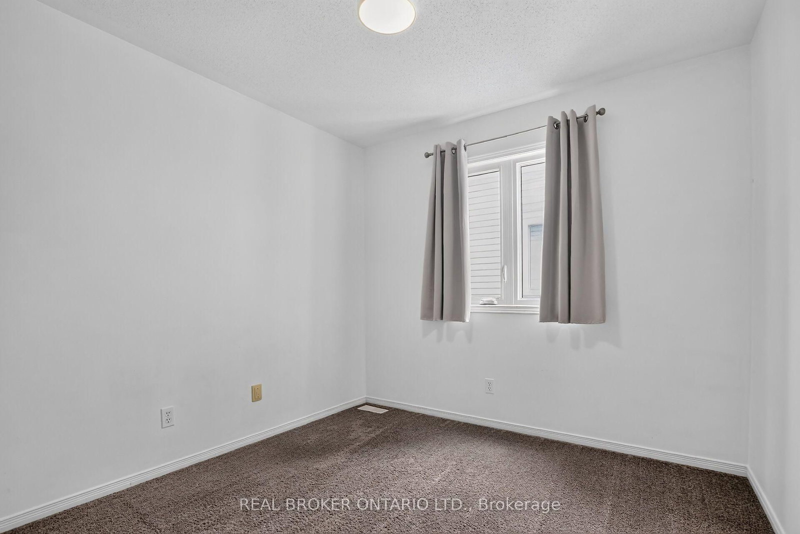 25 Moresby Drive • Ottawa, ON photo 20