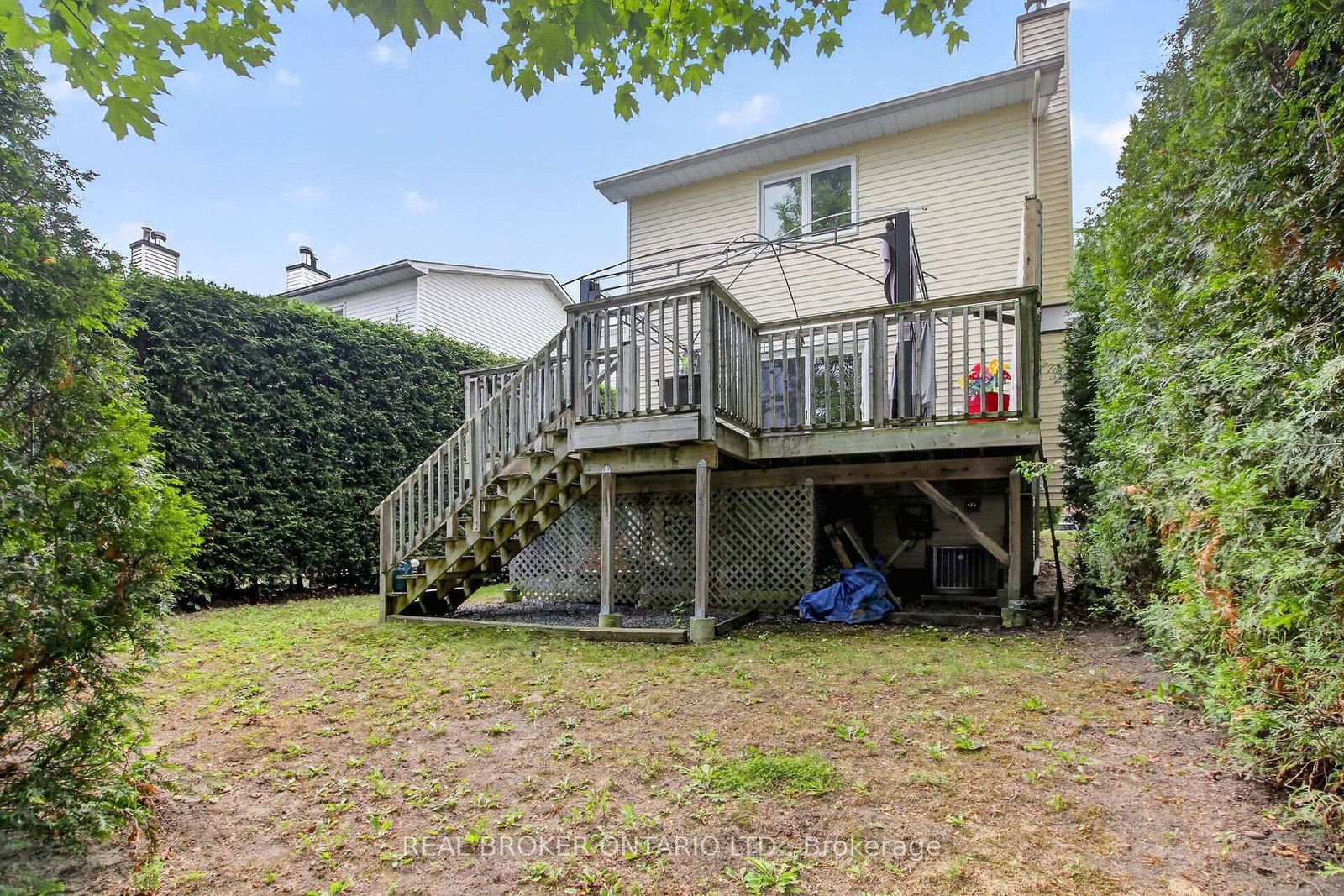 25 Moresby Drive • Ottawa, ON photo 24