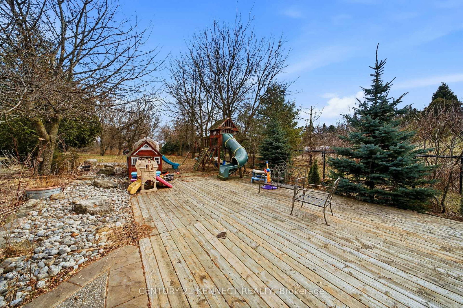 6 Laing Court • Puslinch, ON photo 9