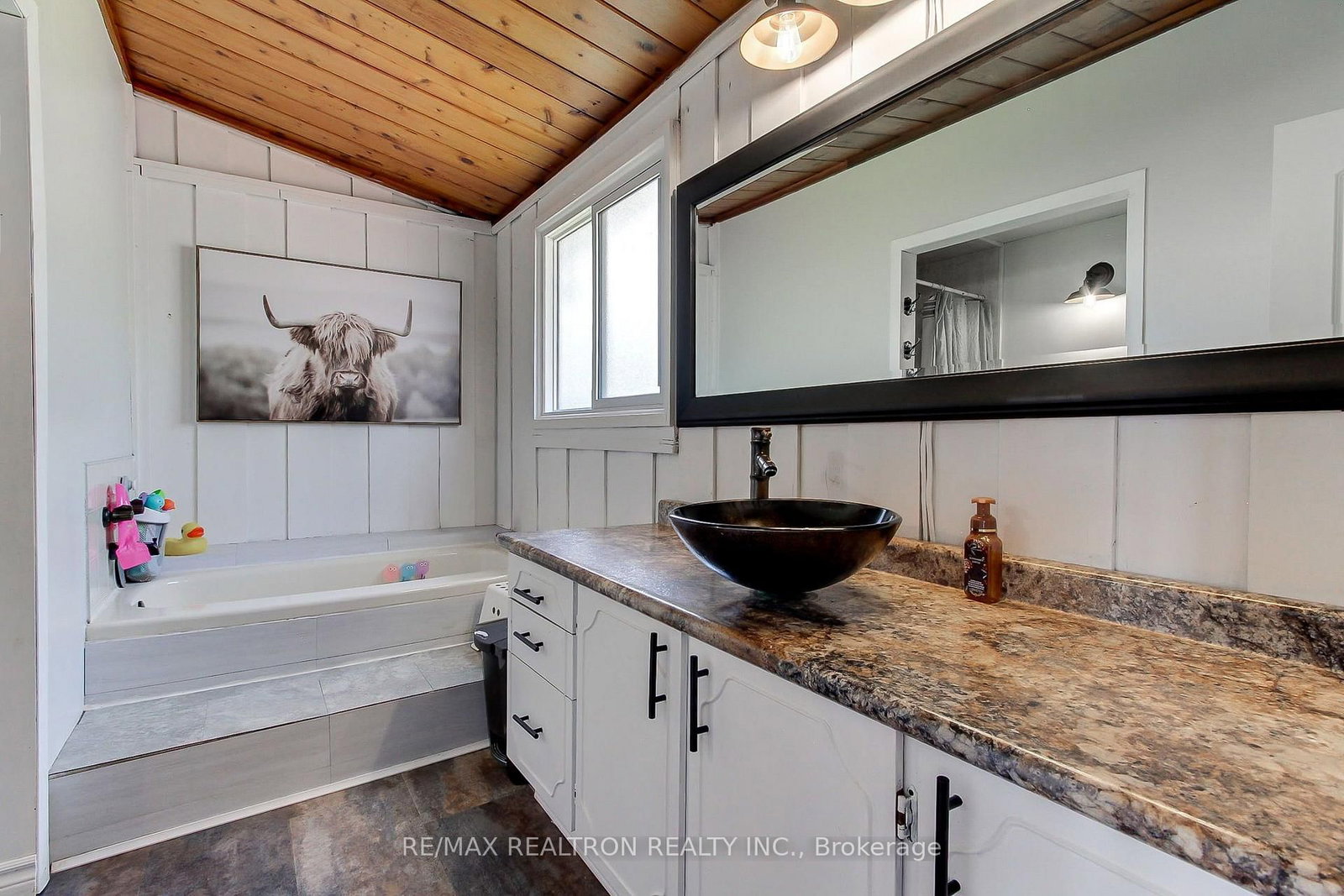126 O'Reilly Lane • Kawartha Lakes, ON photo 30