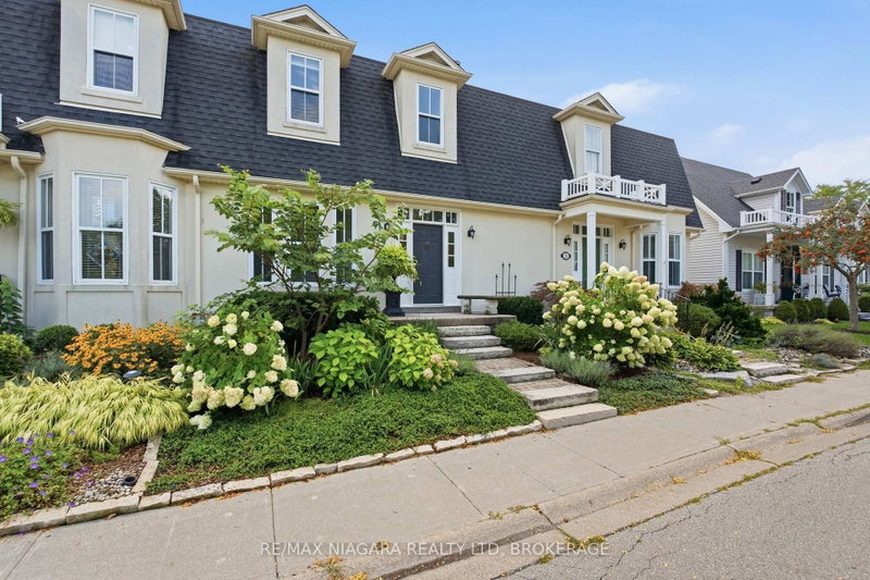 25 BALMORAL Drive