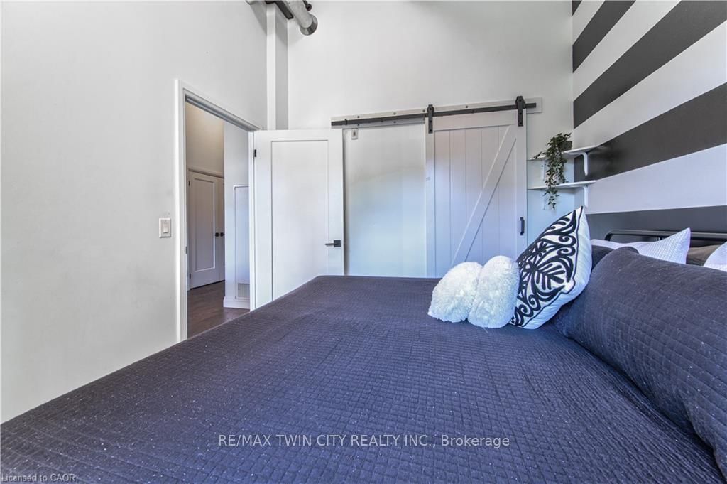 19 GUELPH Avenue • #201 • Cambridge, ON photo 21