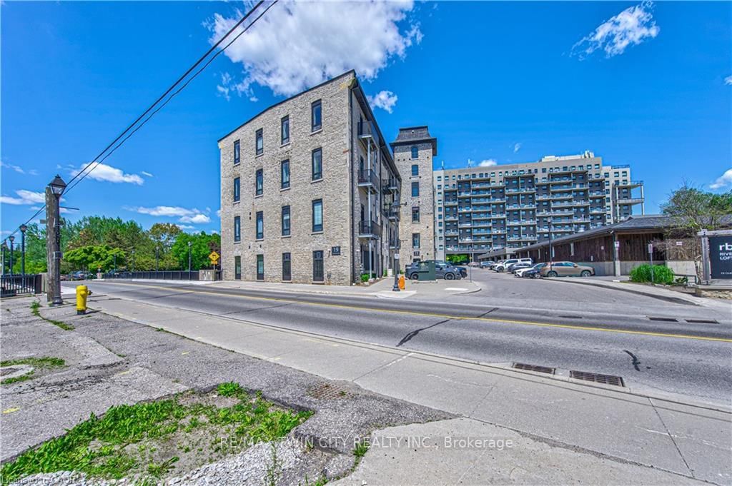 19 GUELPH Avenue • #201 • Cambridge, ON photo 40