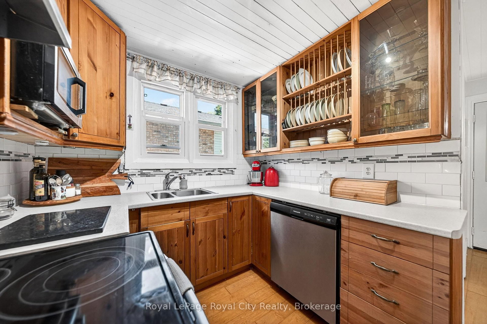 157 Grange Street • Guelph, ON photo 16