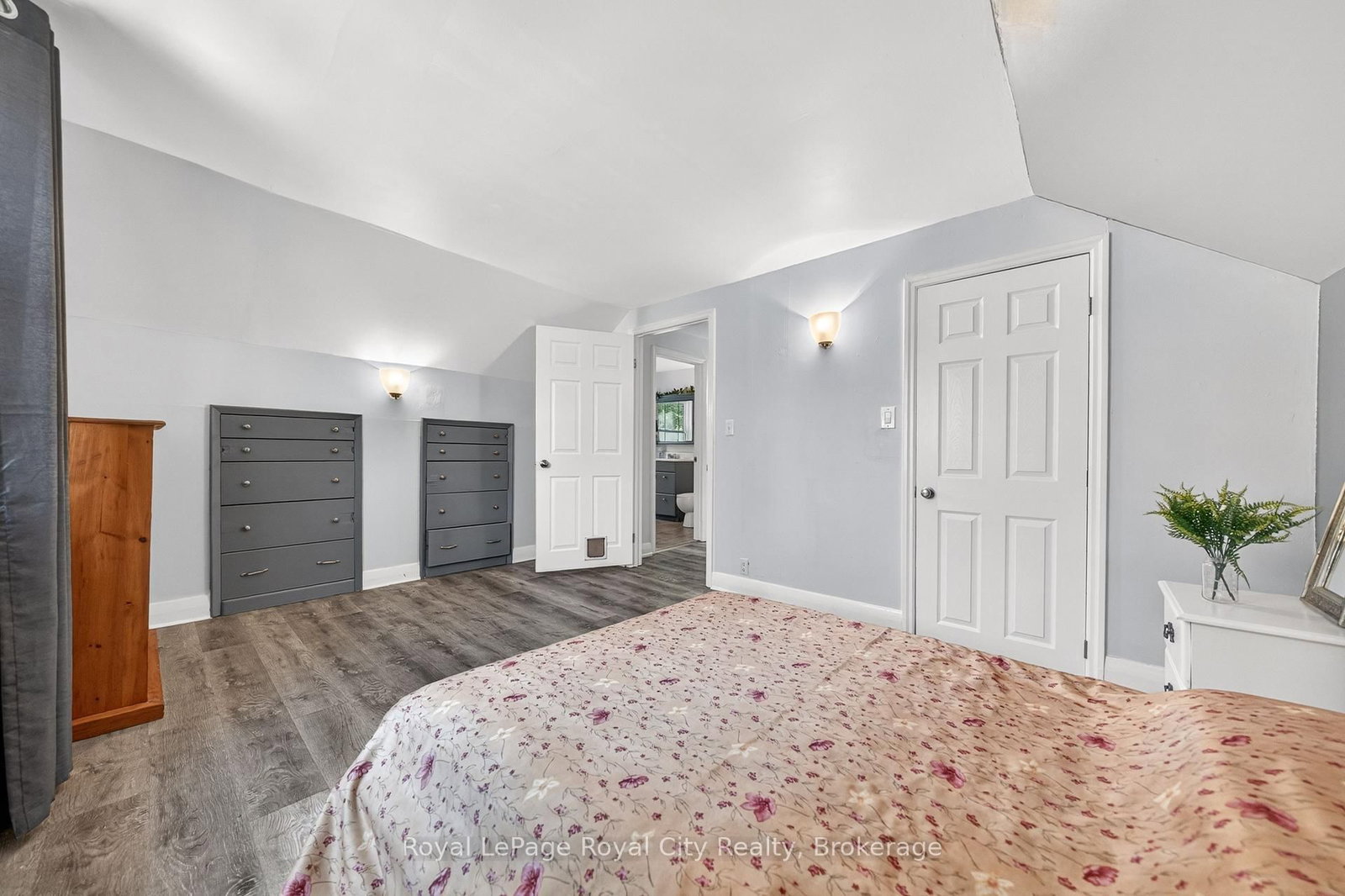 157 Grange Street • Guelph, ON photo 26