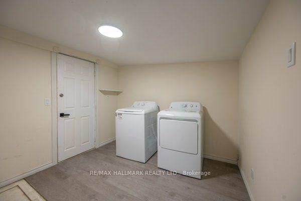 307 Grey Street • #Main & Upper • London East, ON photo 18
