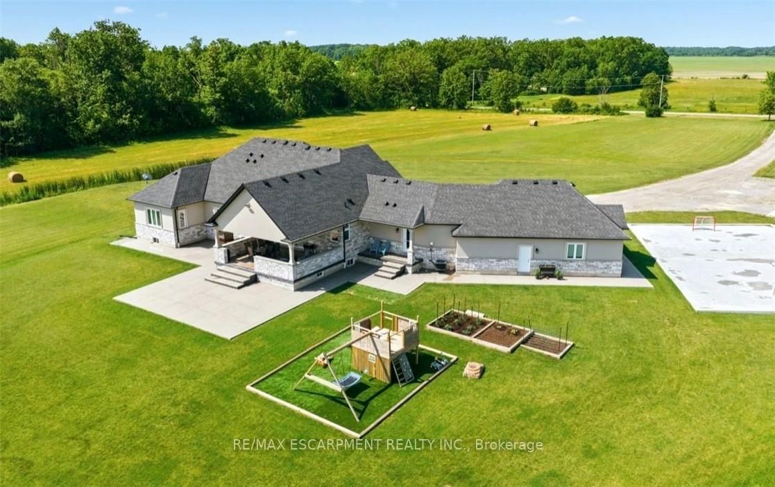 148 MOORES Road • Haldimand, ON photo 44